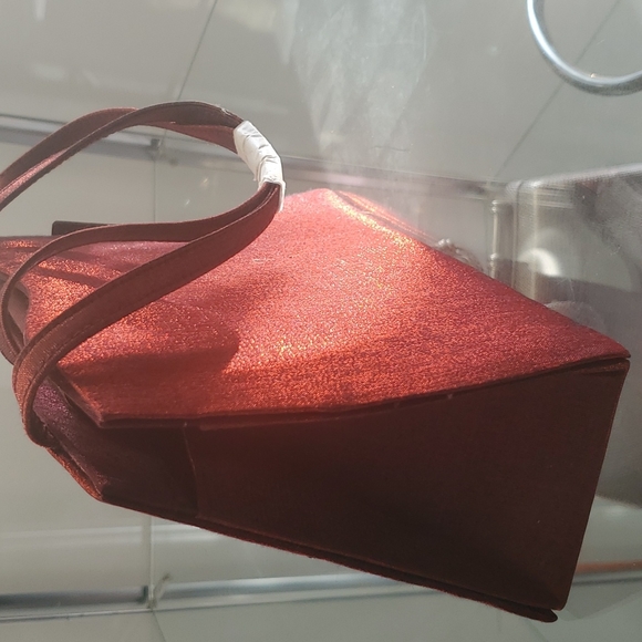 Small red purse with black rhinestone accents New with tags - Picture 4 of 12